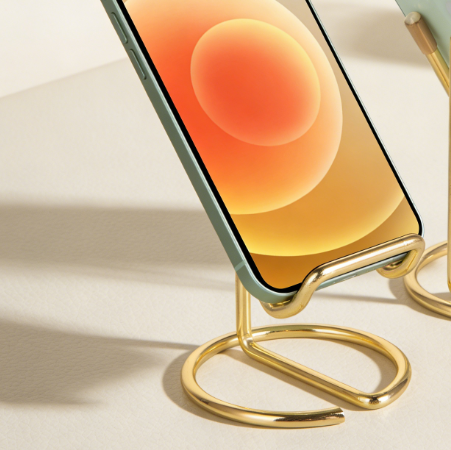 Metal Desktop Phone Stand, Cute Design, Stable and Non-Slip, Suitable for Desktop Storage of Phones and Tablets